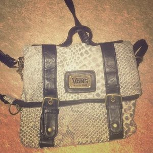 Vans Off The Wall Crossbody Bag